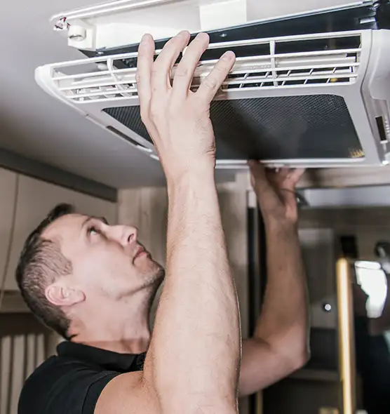  Professional Licensed And Insured Cleaners in La Puente, CA